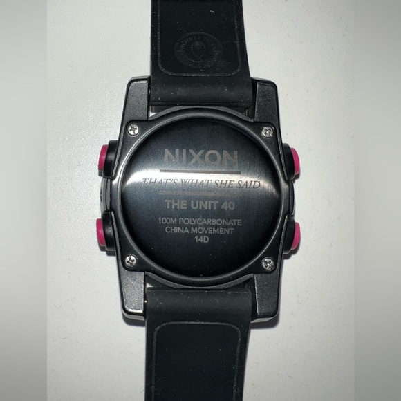 Nixon The Unit 40 - Picture 3 of 3